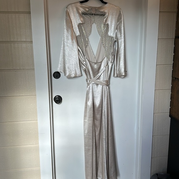 Victoria's Secret Kimono Wrap Robe Long Chantilly Lace Satin Boudoir M/L NEW - Picture 6 of 6